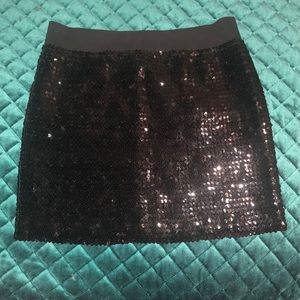 SEQUIN SKIRT